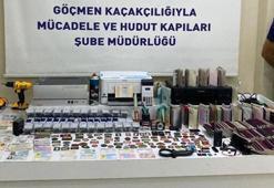 Göçmen kaçakçılığı operasyonunda casusluk izi
