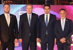 Kitaba dönüşen 'Ottoman America' Cumhurbaşkanı Erdoğan’a takdim edildi