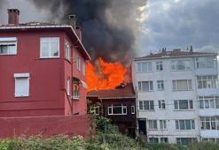 Beykoz’da ahşap binada yangın!