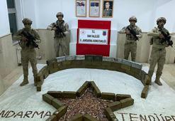 Tendürek Dağı'ndaki sığınak ve barınaklardan PKK cephanesi çıktı