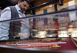 Erdoğan'ın tespihinin bir eşi, Konya’da sergide