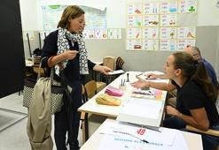 İtalya'da halk, erken genel seçim için sandık başında