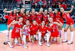 ABD - TÜRKİYE voleybol maçı ne zaman, saat kaçta ve hangi kanalda? Filenin Sultanları rakibi ABD karşısında...