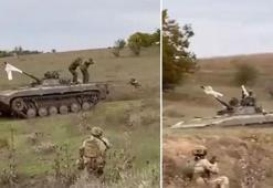 Rus hezimeti: Tankın namlusuna beyaz bayrak bağlayarak teslim oldular!
