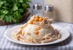 Tavuklu Pilavın Yanına Ne Gider? Tavuklu Pilavın Yanına Yemek Ve İçecek Tavsiyeleri