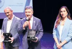 Silahhane ödül getirdi