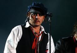 Molatik Fiskos: Selena Gomez, Johnny Depp ve diğerleri...