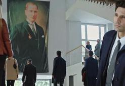 Yargı, 10 Kasım sahnesi ile alkış aldı