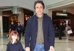 Mahsun Kırmızıgül'ün kızıyla alışveriş keyfi