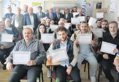 Oto tamircilerine  ustalık belgesi
