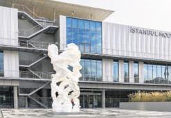 İstanbul Modern’e Cragg’li giriş