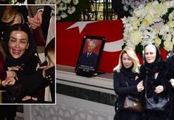 Özge Ulusoy'un babası Haydar Ulusoy son yolculuğuna uğurlandı