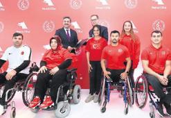 Sponsorlukta engel tanınmadı! Destek büyüyor