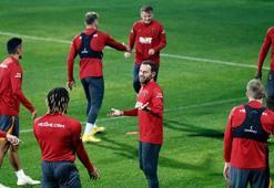 Galatasaray, Antalya kampının ilk antrenmanını yaptı
