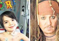 Hasta çocuk için Jack Sparrow oldu