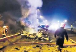 Diyarbakır’da polis aracına hain saldırı