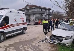 Polisten kaçarken kaza yaptı! 2 yaralı