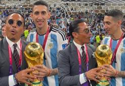 Nusret Gökçe, Katar'da sahaya indi! Angel di Maria ile Dünya Kupası'yla poz verdi