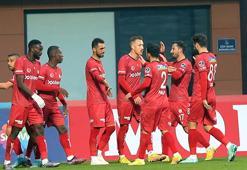 Selçuk İnan'a ilk maçında şok! Sivasspor galip