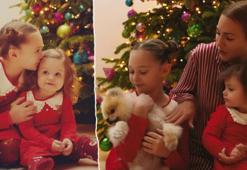 Meryem Uzerli'den kızları Lara Jemine ve Lily Koi'yle Noel pozu