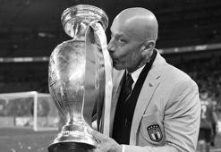 İtalya futbolunda yas! Efsane golcü Gianluca Vialli vefat etti