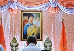 Tayland Prensesi Bajrakitiyabha üç haftadır yoğun bakımda