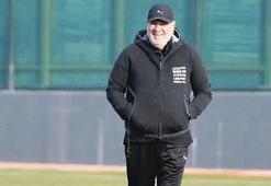 Manisa FK, gurbette terleyecek