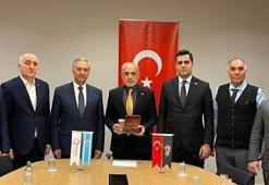 Cumhurbaşkanı Başdanışmanı Topçu'dan '10 Ocak Çalışan Gazeteciler Günü' mesajı