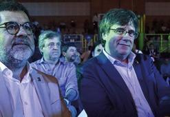 İspanya'da yasa dışı referandum düzenlemişti! Mahkemeden karar