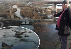 Kuraklık Türkiye'nin en uzun nehrini etkiledi! Adacıklar ortay çıktı