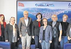 Güzelbahçeli kadınlara takı ve tekstil kursu