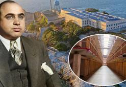 Adadaki aşk şarkısının fiyatı 1 milyon lira! Mafya babası Al Capone'u müzisyene çevirdi