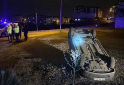 15 yaşındaki ehliyetsiz sürücünün kullandığı otomobil takla attı: O anlar kamerada