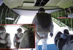 MSB, Kış tatbikatında Mehmetçiğin uçaktan atlayış görüntüsünü paylaştı