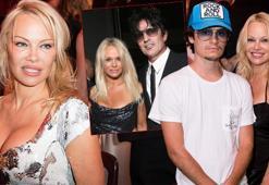 'Keşke annem, babamla çektikleri seks kasedinden para kazansaydı!'