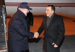 Bakan Akar, Kış Tatbikatı için Kars’a geldi