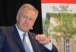 Almanya’nın eski Cumhurbaşkanı Wulff: Gördüğüm en korkunç depremdi