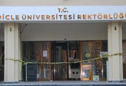 Dicle Üniversitesi rektörlük binası boşaltıldı!