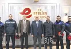 Efeler zabıtası destek oldu