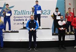 Eskrimci Tolga Aslan genç erkekler kılıçta bronz madalya kazandı