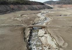 Bursa'nın 20 günlük suyu kaldı! 'Yazın suların kesilebilir'