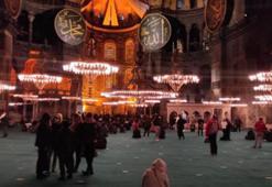 BERAT KANDİLİ 2023: Bu sene Berat Kandili ne zaman, hangi gün idrak edilecek?