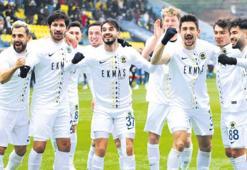 Menemen FK, kalesini gole kapattı