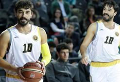 'Kraliçe'nin Ateş’i Gökhan Alkan’dan basketbol şov