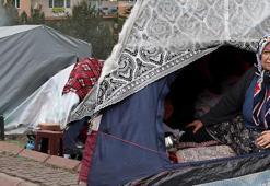 Kayseri'de 4.8'lik deprem sonrası boş alanlar çadırlarla doldu