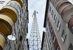 Yıllardır apartman sakinlerinin başına bela olmuştu! Tehlike oluşturan gerilim hattı kaldırıldı