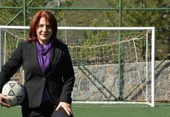 Çok konuşulacak sözler: Siz 'Orta' yaptınız, Lale hoca yılın golünü atıverdi!