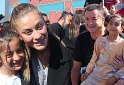 Acun Ilıcalı deprem bölgesinde çocuklarla film izledi