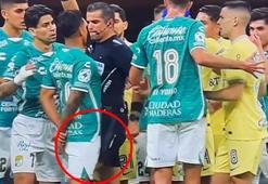 Meksika'da hakem skandalı! Futbolcuya tekme attı