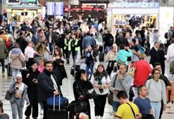 Günlük 100 uçağın indiği Antalya'da yüzde 60 farkla 1 milyon rekoru erken kırıldı